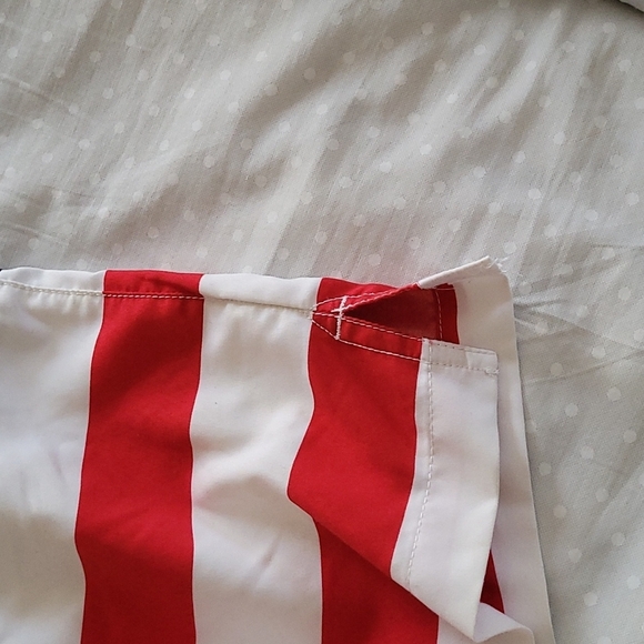 🔶️5 for $30🔶️ Boy's America Flag Swim Trunks - Picture 5 of 6